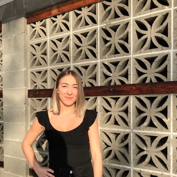 Meet your Posher, Kearah - Picture 1 of 1